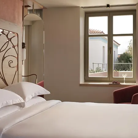 Domus Blanc Boutique Hotel 5*