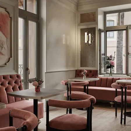 Domus Blanc Boutique 5*