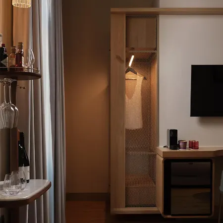 Domus Blanc Boutique Hotel